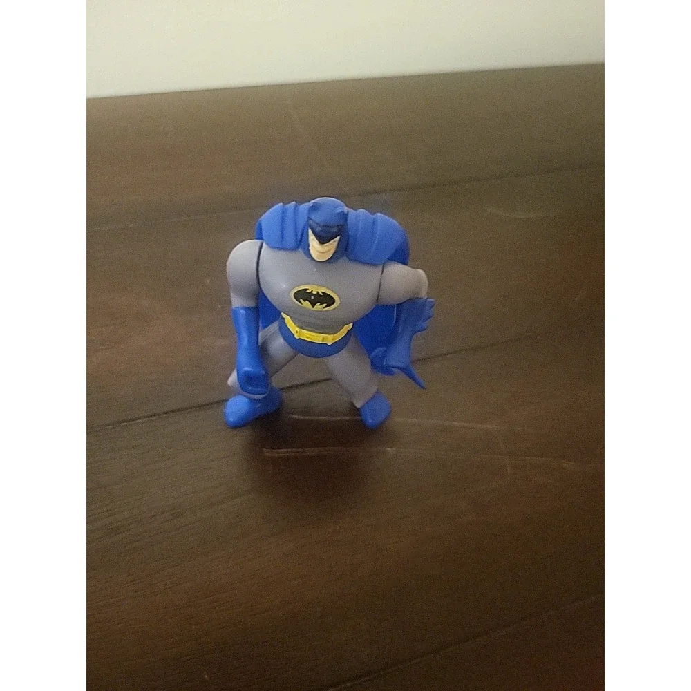 McDONALD'S DC COMICS UNIVERSE BATMAN 2010 HAPPY MEAL TOY ACTION‎ FIGURE